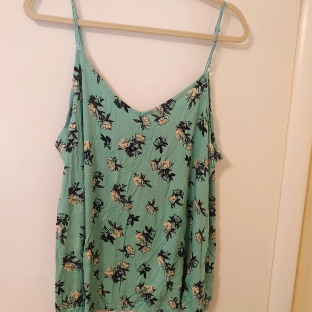 Torrid Green Floral Tank
